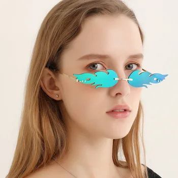Ir 2021. Jaunu Modes Uguns Liesmas Saulesbrilles Sieviešu, Vīriešu Zīmolu Dizains bez apmales Vilnis Briļļu Luksusa Trending Šaurā Saules brilles Streetwear